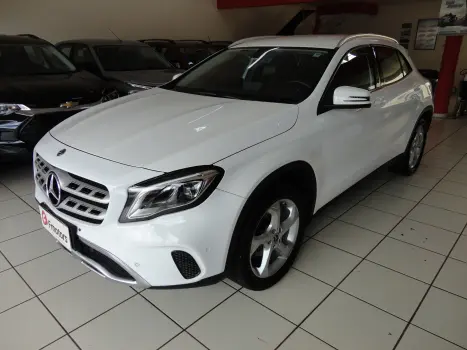 MERCEDES-BENZ GLA 200 1.6 16V 4P FLEX CGI STYLE TURBO AUTOM�TICO, Foto 4