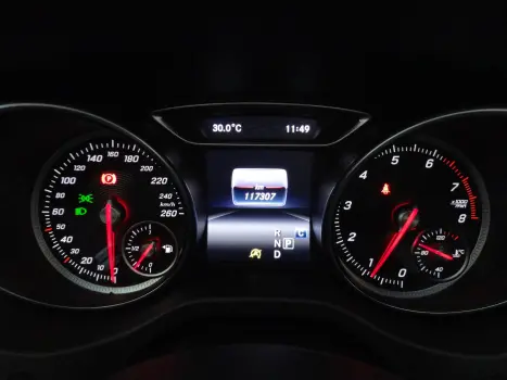 MERCEDES-BENZ GLA 200 1.6 16V 4P FLEX CGI STYLE TURBO AUTOM�TICO, Foto 9