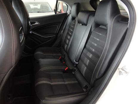 MERCEDES-BENZ GLA 200 1.6 16V 4P FLEX CGI STYLE TURBO AUTOM�TICO, Foto 15