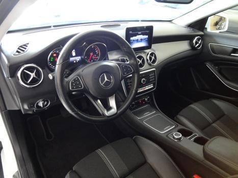 MERCEDES-BENZ GLA 200 1.6 16V 4P FLEX CGI STYLE TURBO AUTOM�TICO, Foto 17