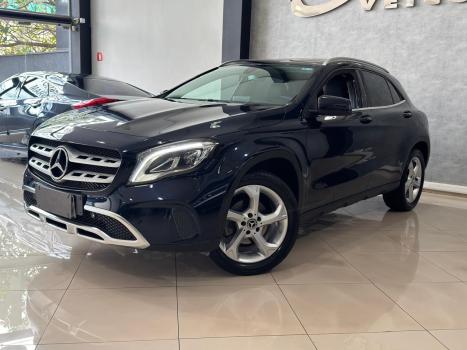 MERCEDES-BENZ GLA 200 1.6 16V 4P CGI STYLE TURBO AUTOM�TICO, Foto 2