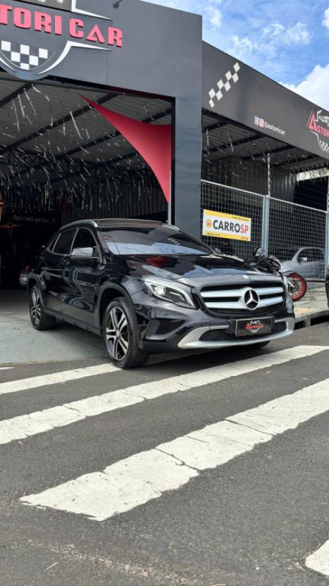 MERCEDES-BENZ GLA 200 1.6 16V 4P CGI VISION TURBO AUTOM�TICO, Foto 3