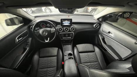 MERCEDES-BENZ GLA 200 1.6 16V 4P FLEX CGI STYLE TURBO AUTOM�TICO, Foto 7
