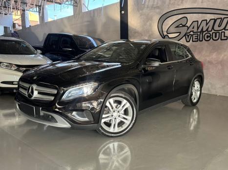 MERCEDES-BENZ GLA 200 1.6 16V 4P CGI ADVANCE TURBO AUTOM�TICO, Foto 2