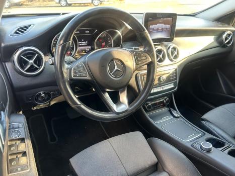 MERCEDES-BENZ GLA 200 1.6 16V 4P FLEX CGI STYLE TURBO AUTOM�TICO, Foto 6