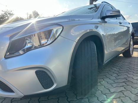MERCEDES-BENZ GLA 200 1.6 16V 4P FLEX CGI STYLE TURBO AUTOM�TICO, Foto 10