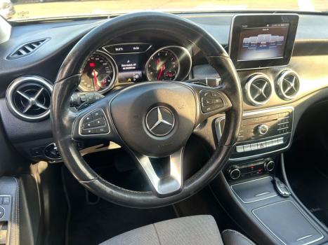 MERCEDES-BENZ GLA 200 1.6 16V 4P FLEX CGI STYLE TURBO AUTOM�TICO, Foto 12