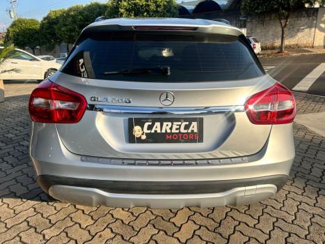 MERCEDES-BENZ GLA 200 1.6 16V 4P FLEX CGI STYLE TURBO AUTOM�TICO, Foto 13