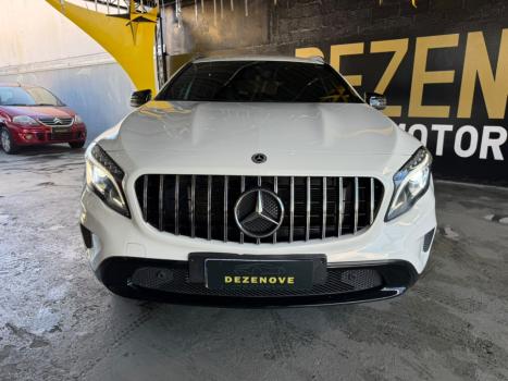 MERCEDES-BENZ GLA 200 1.6 16V 4P FLEX CGI ADVANCE TURBO AUTOM�TICO, Foto 2