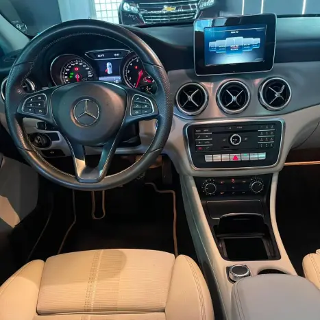 MERCEDES-BENZ GLA 200 1.6 16V 4P FLEX CGI ADVANCE TURBO AUTOM�TICO, Foto 11