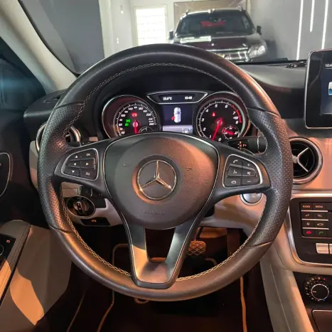 MERCEDES-BENZ GLA 200 1.6 16V 4P FLEX CGI ADVANCE TURBO AUTOM�TICO, Foto 17