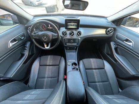MERCEDES-BENZ GLA 200 1.6 16V 4P FLEX CGI STYLE TURBO AUTOM�TICO, Foto 5