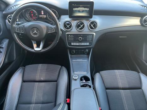 MERCEDES-BENZ GLA 200 1.6 16V 4P FLEX CGI STYLE TURBO AUTOM�TICO, Foto 8