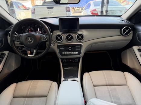MERCEDES-BENZ GLA 200 1.6 16V 4P FLEX CGI ADVANCE TURBO AUTOMÁTICO, Foto 3