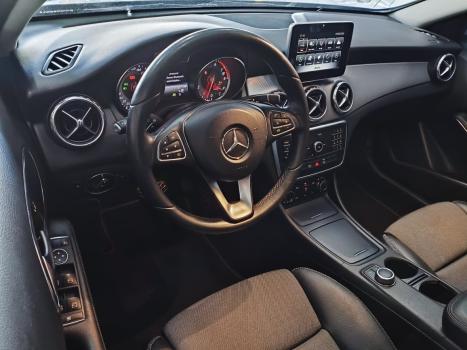 MERCEDES-BENZ GLA 200 1.6 16V 4P FLEX CGI STYLE TURBO AUTOMÁTICO, Foto 5