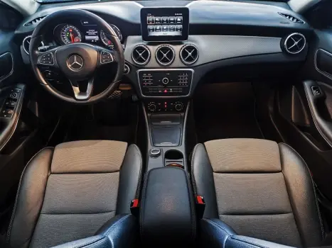 MERCEDES-BENZ GLA 200 1.6 16V 4P FLEX CGI STYLE TURBO AUTOMÁTICO, Foto 6