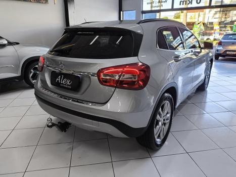 MERCEDES-BENZ GLA 200 1.6 16V 4P FLEX CGI STYLE TURBO AUTOMÁTICO, Foto 17