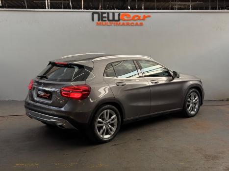 MERCEDES-BENZ GLA 200 1.6 16V 4P CGI ADVANCE TURBO AUTOMÁTICO, Foto 2