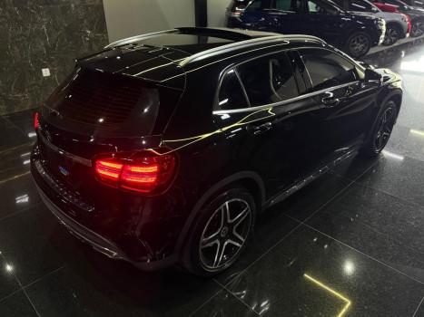 MERCEDES-BENZ GLA 250 , Foto 8