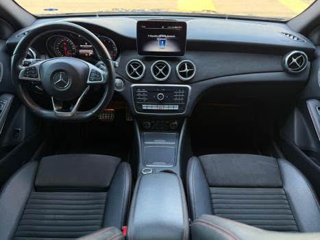 MERCEDES-BENZ GLA 250 , Foto 15