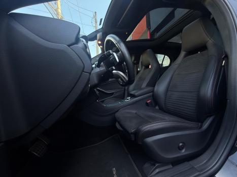 MERCEDES-BENZ GLA 250 , Foto 18