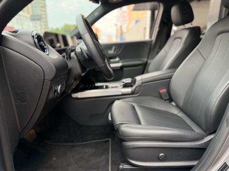 MERCEDES-BENZ GLB 200 1.3 16V 4P CGI ADVANCE TURBO 7G-TRONIC DCT AUTOM�TICO, Foto 12