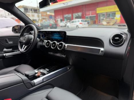 MERCEDES-BENZ GLB 200 1.3 16V 4P CGI ADVANCE TURBO 7G-TRONIC DCT AUTOM�TICO, Foto 19