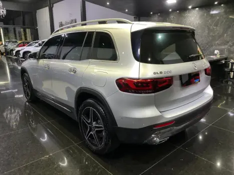 MERCEDES-BENZ GLB 200 , Foto 5