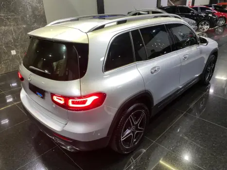 MERCEDES-BENZ GLB 200 , Foto 8