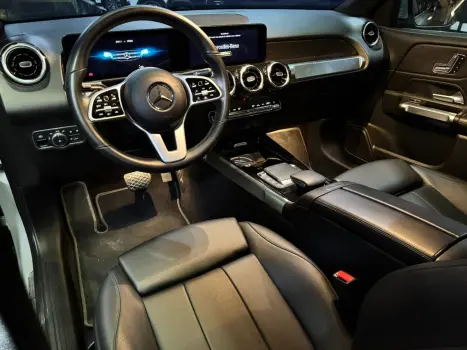 MERCEDES-BENZ GLB 200 , Foto 10