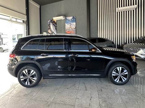 MERCEDES-BENZ GLB 200 , Foto 4