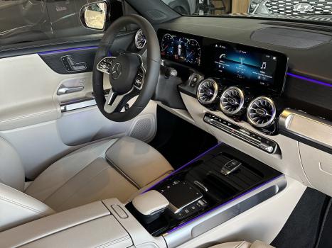 MERCEDES-BENZ GLB 200 , Foto 17
