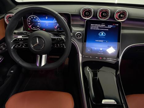 MERCEDES-BENZ GLC 300 2.0 16V 4P CGI 4MATIC 9G-TRONIC TURBO AUTOM�TICO, Foto 6