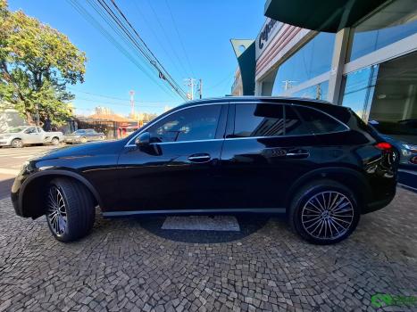 MERCEDES-BENZ GLC 300 2.0 16V 4P CGI 4MATIC 9G-TRONIC TURBO AUTOM�TICO, Foto 6