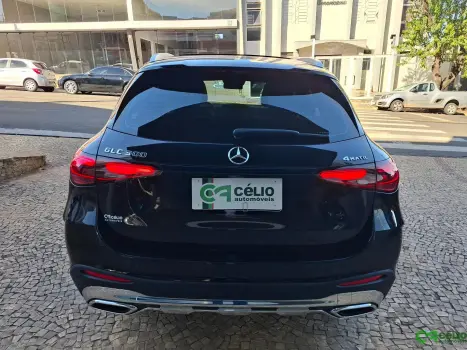 MERCEDES-BENZ GLC 300 2.0 16V 4P CGI 4MATIC 9G-TRONIC TURBO AUTOM�TICO, Foto 12