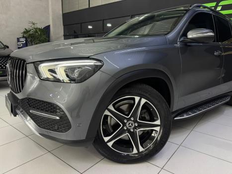 MERCEDES-BENZ GLE 400d 3.0 V6 32V 4P 4MATIC 9G-TRONIC AUTOM�TICO, Foto 4