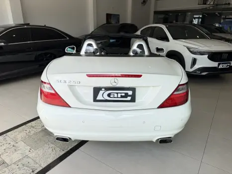 MERCEDES-BENZ SLK 250 1.8 16V CGI TURBO 2.3 AUTOM�TICO, Foto 4