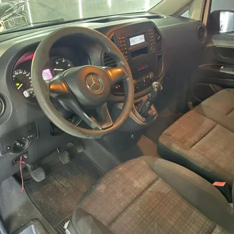 MERCEDES-BENZ Vito 1.6 16V 3P CDI TURBO DIESEL FURG�O 111, Foto 10