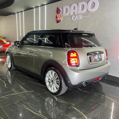 MINI Cooper 1.5 12V TURBO AUTOM�TICO, Foto 9