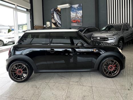 MINI Cooper 1.6 16V S TURBO AUTOM�TICO, Foto 4