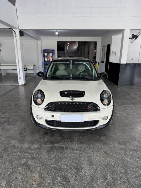 MINI Cooper 1.6 16V S TURBO AUTOMÁTICO, Foto 3