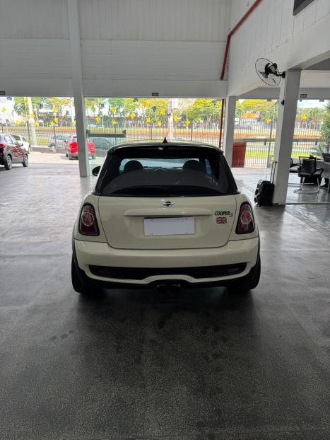 MINI Cooper 1.6 16V S TURBO AUTOMÁTICO, Foto 7