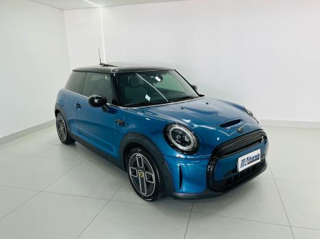 MINI Cooper SE TOP COLLECTION ELÉTRICO, Foto 1 MINI Cooper SE TOP COLLECTION ELÉTRICO, Foto 1