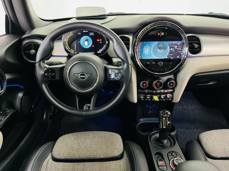 MINI Cooper SE TOP COLLECTION ELÉTRICO, Foto 5 MINI Cooper SE TOP COLLECTION ELÉTRICO, Foto 5