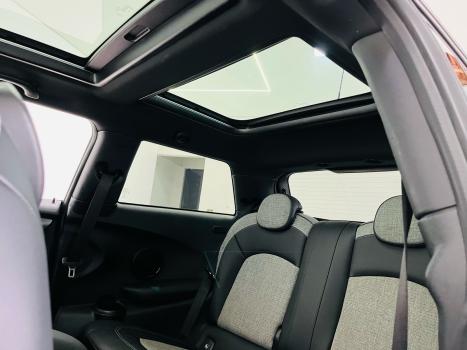 MINI Cooper SE TOP COLLECTION ELÉTRICO, Foto 9 MINI Cooper SE TOP COLLECTION ELÉTRICO, Foto 9