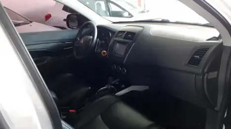 MITSUBISHI ASX 2.0 16V 4P AUTOMÁTICO, Foto 6 MITSUBISHI ASX 2.0 16V 4P AUTOMÁTICO, Foto 6