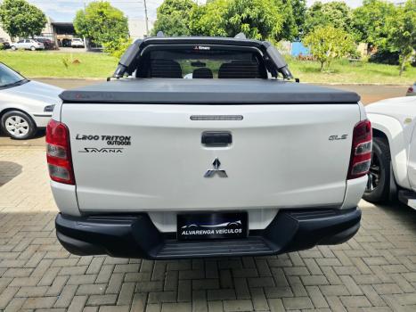MITSUBISHI L 200 Outdoor 2.5 GLS 4X4 CABINE DUPLA TURBO DIESEL INTERCOOLER, Foto 11
