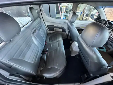 MITSUBISHI L 200 Triton 3.2 16V HPE 4X4 CABINE DUPLA TURBO DIESEL INTERCOOLER AUTOMTICO, Foto 7