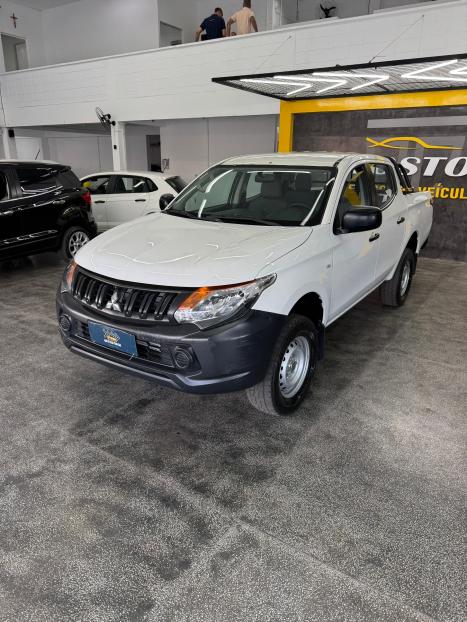 MITSUBISHI L 200 Triton 2.4 16V FLEX GL CABINE DUPLA, Foto 1