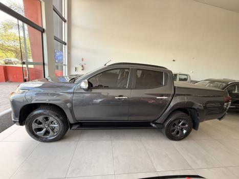 MITSUBISHI L 200 Triton 2.4 16V SPORT HPE 4X4 CABINE DUPLA TURBO DIESEL AUTOM�TICO, Foto 15